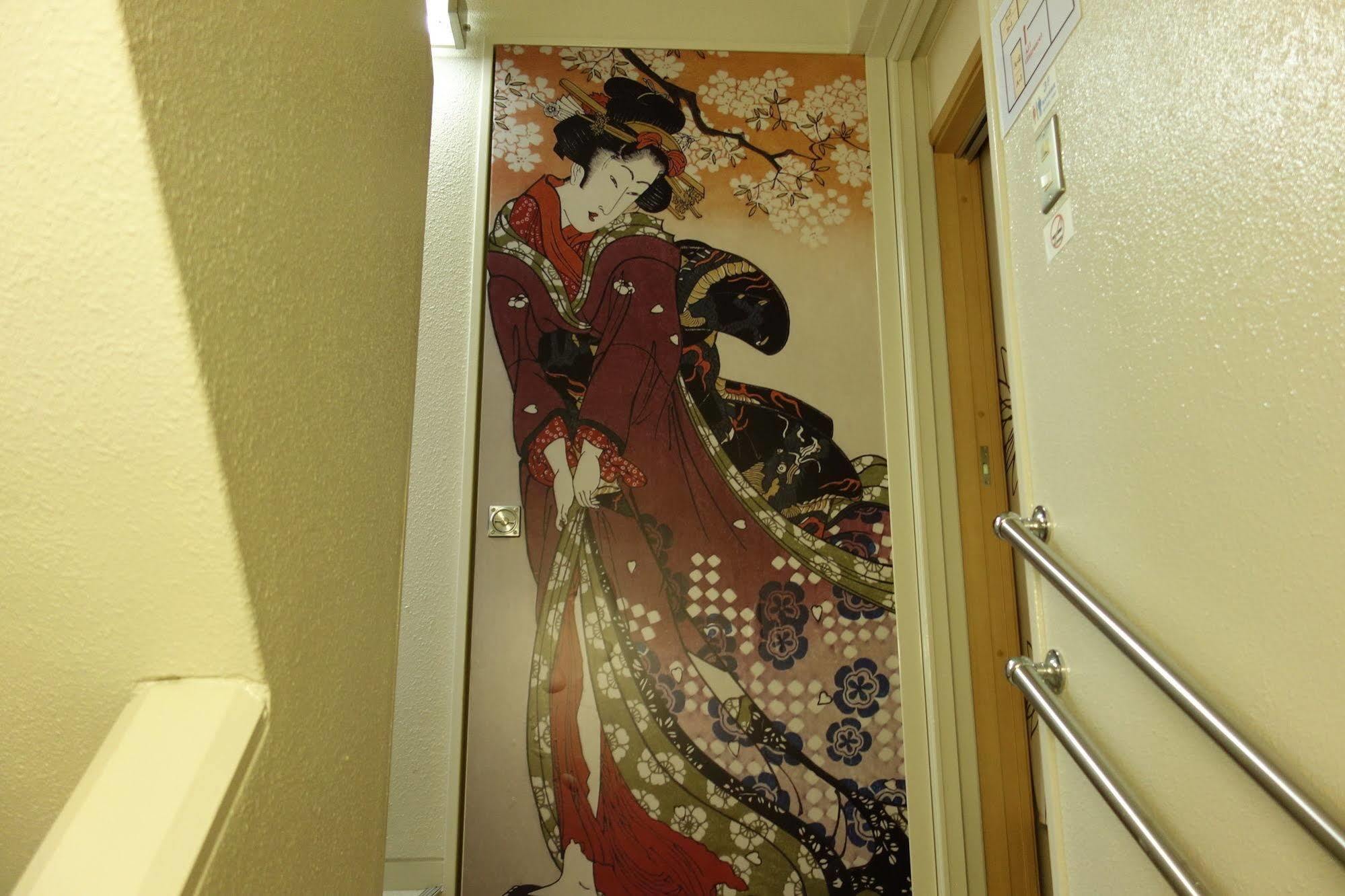 Ken'S House Hotel Osaka Exterior photo
